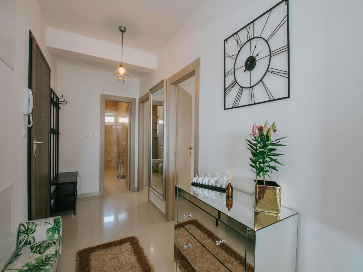 Luxury Apartment Di Trogir Exterior foto