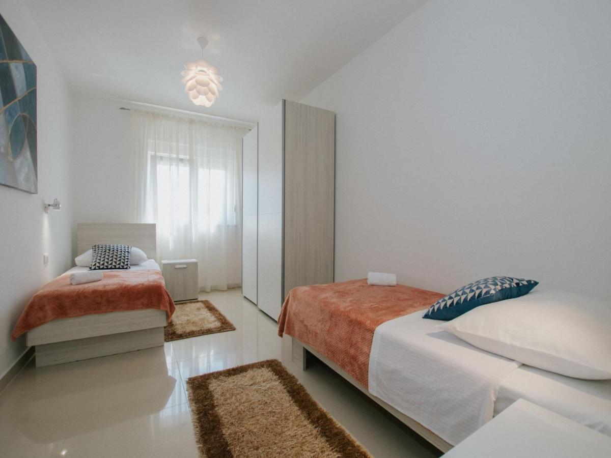 Luxury Apartment Di Trogir Exterior foto